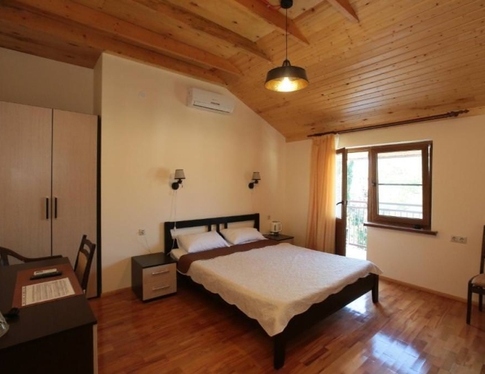 1-комнатный номер стандарт с 1 двуспальной кроватью (с завтраком) - Отель «Киараз Старт» Пицунда